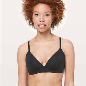 Lululemon Black Bra NWT 34B ~ Take Shape Bra 🖤